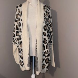 Jodiful leopard sweater